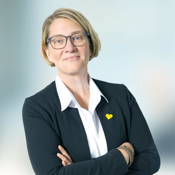 HANSA_Unternehmen_Geschaeftsfuehrung_Claudia-Pauls.jpg